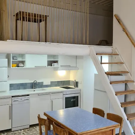 Ambiance Bois Proche Vieux Port, T2 De Caractere Apartment *